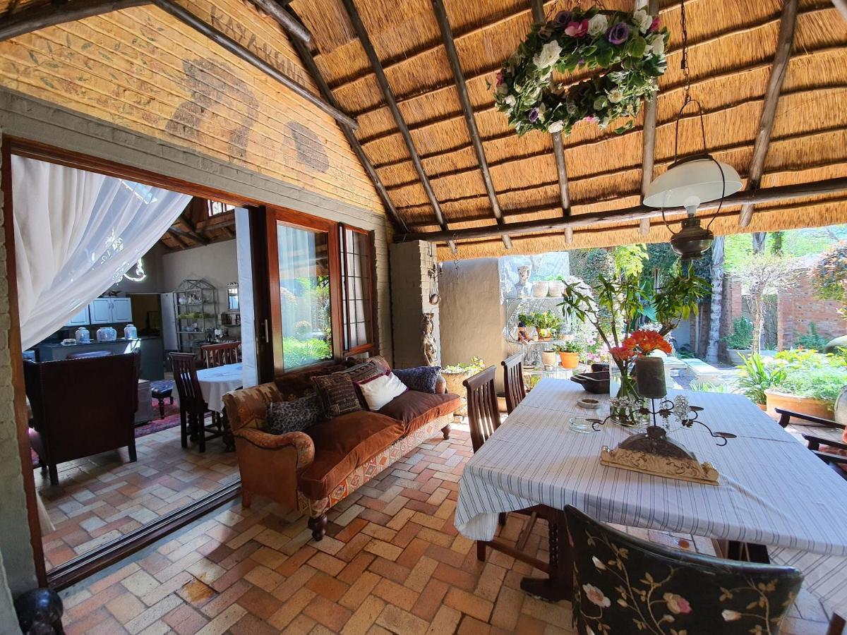 Waterhouse Guest Lodge In Waterkloof Pretoria-Noord Exteriér fotografie