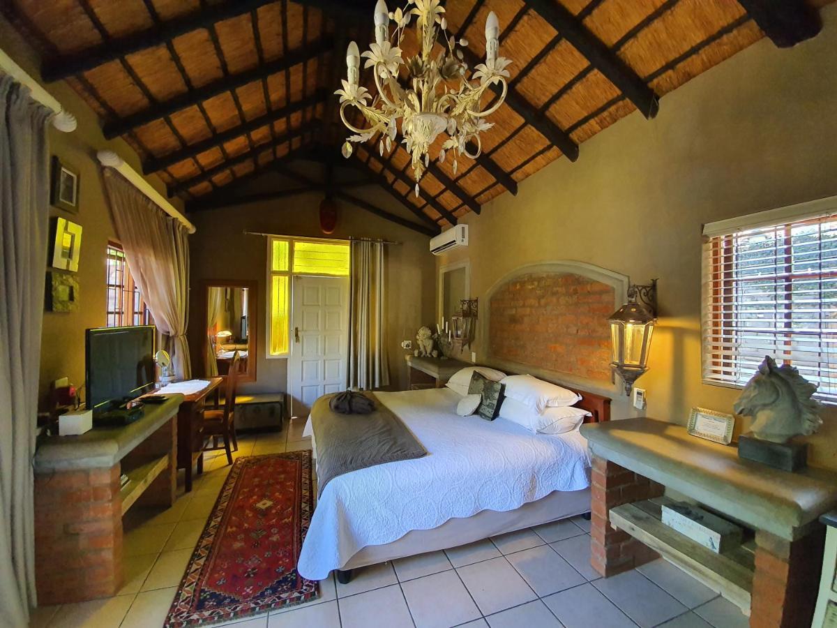 Waterhouse Guest Lodge In Waterkloof Pretoria-Noord Exteriér fotografie