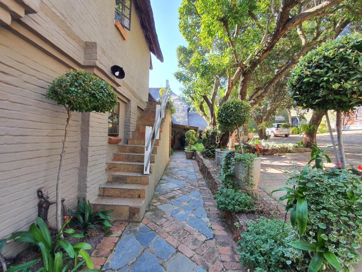 Waterhouse Guest Lodge In Waterkloof Pretoria-Noord Exteriér fotografie