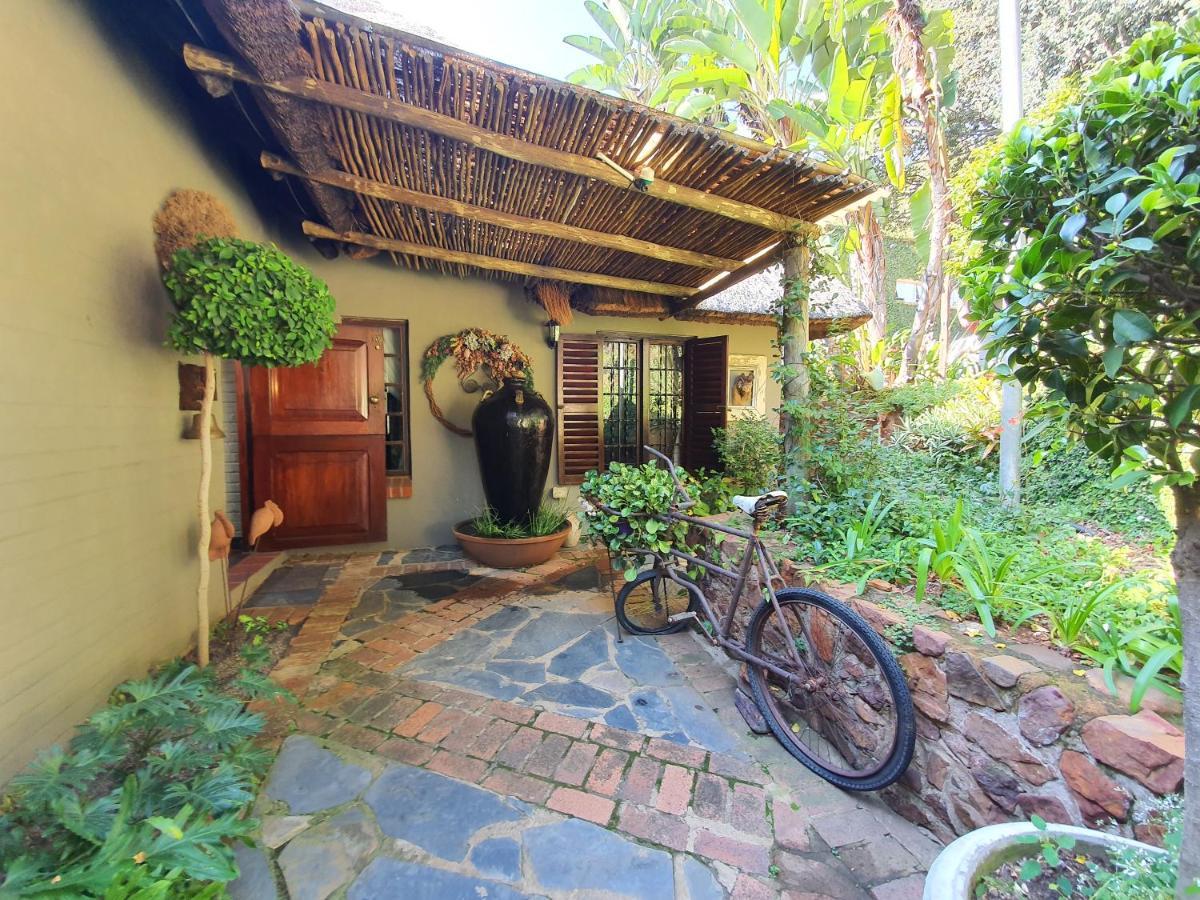 Waterhouse Guest Lodge In Waterkloof Pretoria-Noord Exteriér fotografie