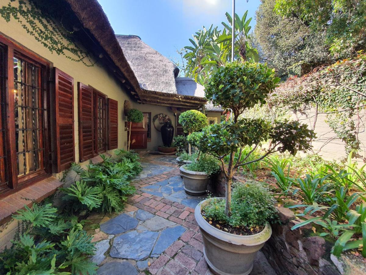 Waterhouse Guest Lodge In Waterkloof Pretoria-Noord Exteriér fotografie